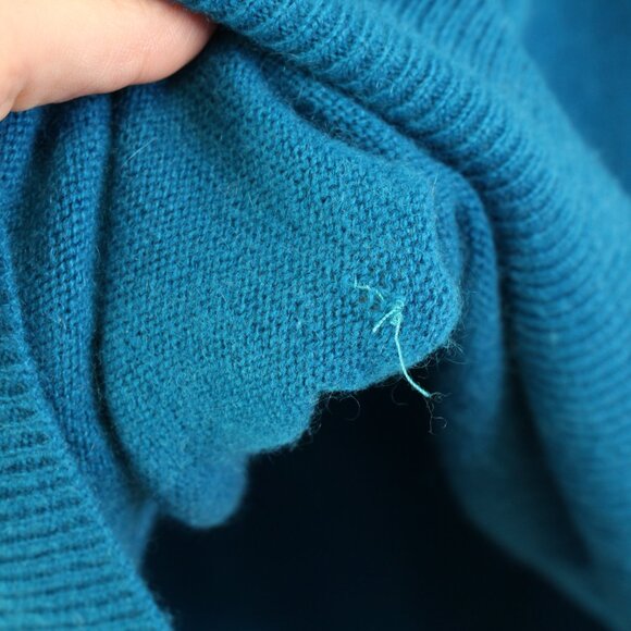 Neiman Marcus Cashmere Rolled‎ Dolman Sweater Teal Size L - Picture 6 of 8